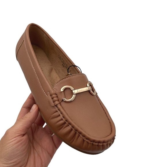 AEROSOLES Shoes - Aerosoles Womens Loafers Size 7.5-9 Wide Cognac Vegan Leather Cushioned Shoes